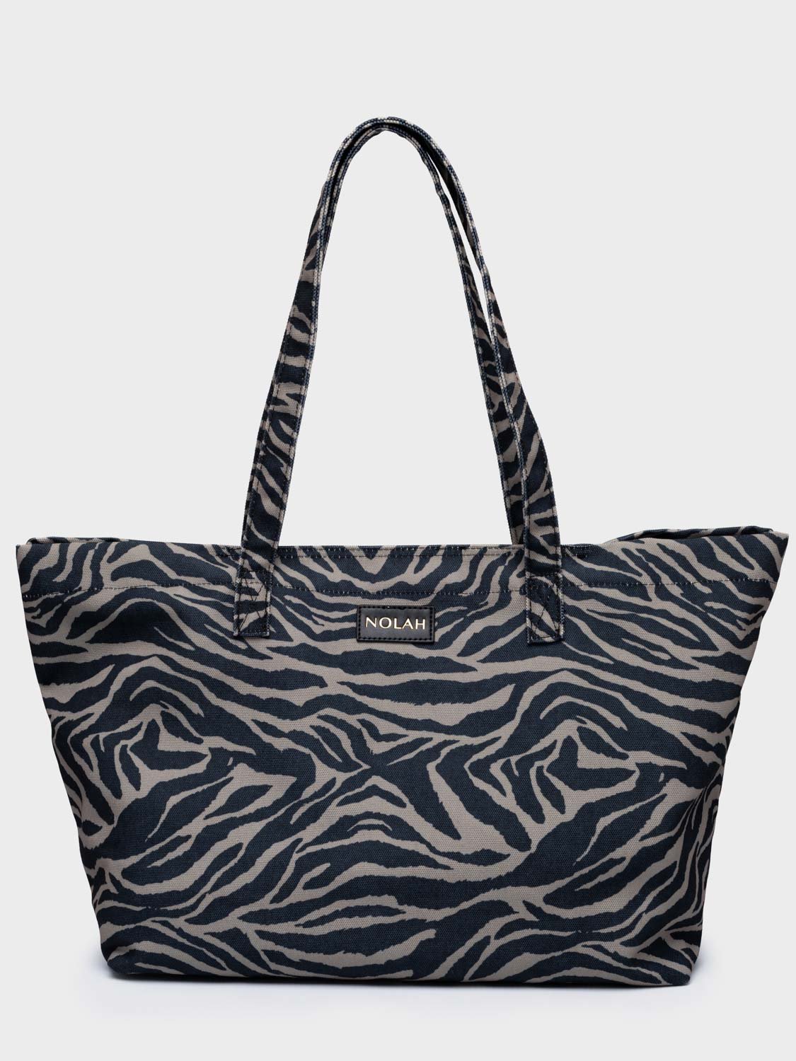 Nayara Black Zebra